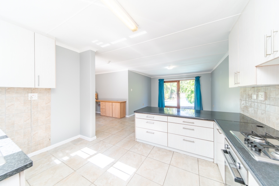 3 Bedroom Property for Sale in Beacon Bay Eastern Cape
